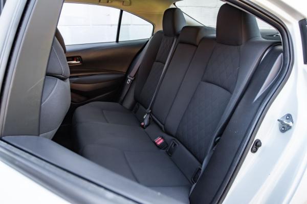 Used 2020 Toyota COROLLA LE LE