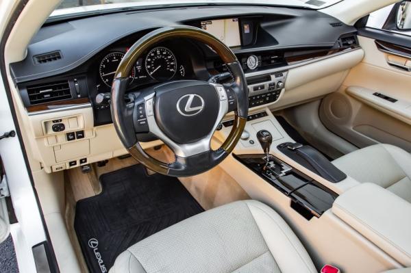 Used 2015 LEXUS ES 350