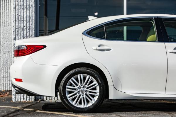 Used 2015 LEXUS ES 350