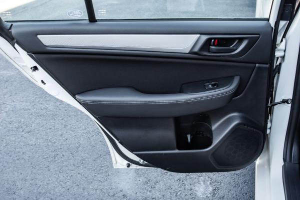 Used 2017 SUBARU LEGACY 25I