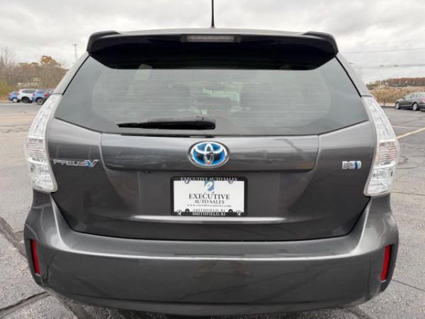 Used 2014 Toyota PRIUS V