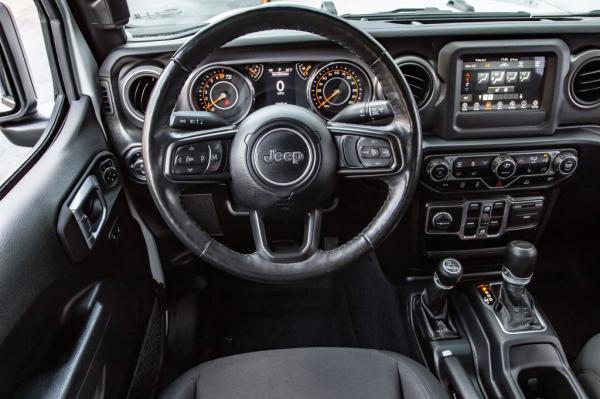 Used 2022 JEEP GLADIATOR SPORT