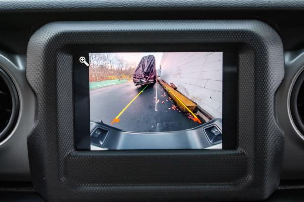 Used 2022 JEEP GLADIATOR SPORT