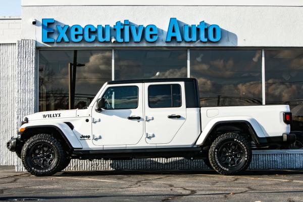Used 2022 JEEP GLADIATOR SPORT