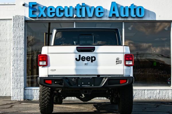 Used 2022 JEEP GLADIATOR SPORT