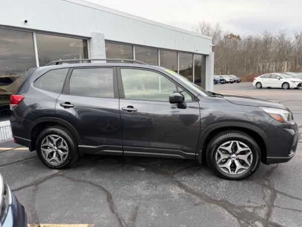 Used 2019 SUBARU FORESTER PREMIUM