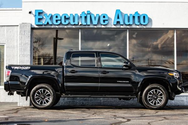 Used 2023 Toyota TACOMA DOUBLE CAB