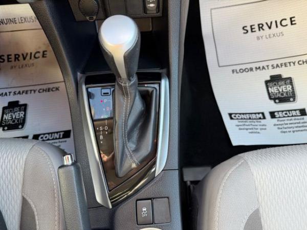Used 2017 Toyota COROLLA LE LE