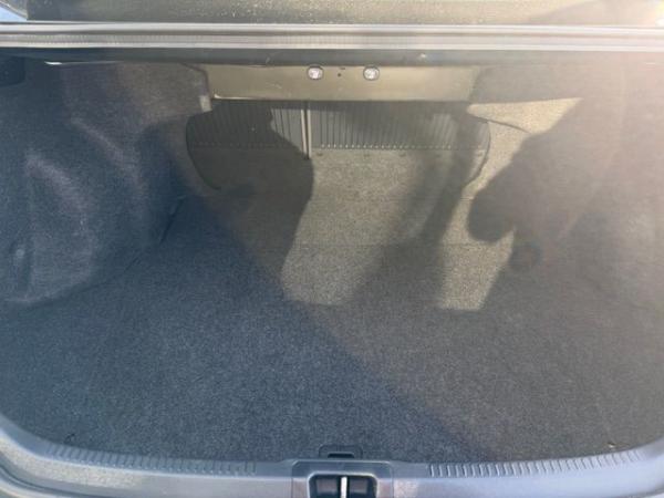 Used 2015 Toyota CAMRY SE SE