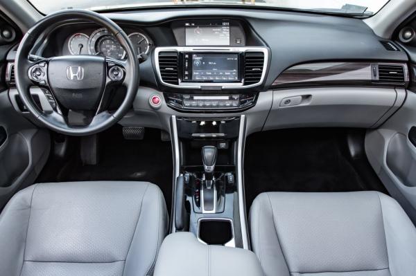 Used 2017 HONDA ACCORD EX L