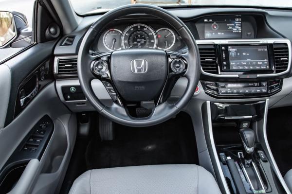 Used 2017 HONDA ACCORD EX L