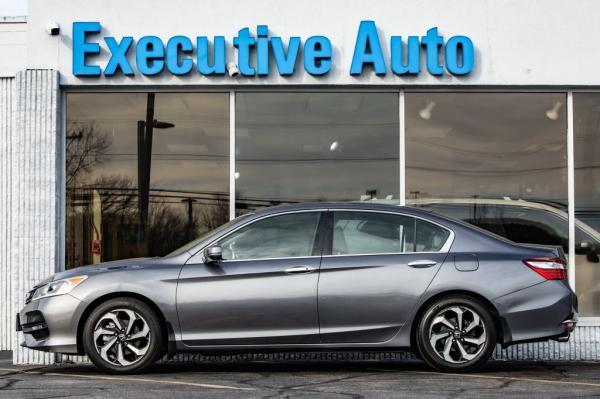 Used 2017 HONDA ACCORD EX L