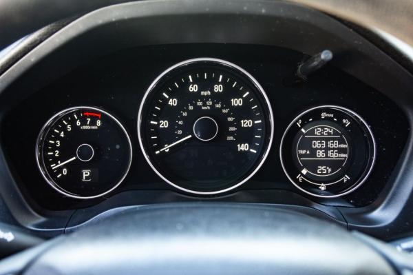 Used 2017 HONDA HR V EX