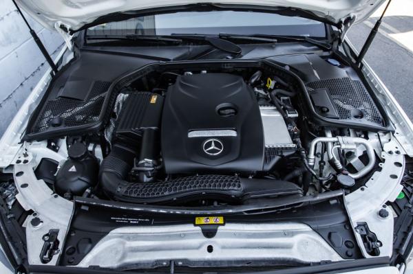 Used 2017 Mercedes Benz C CLASS C300 4MATIC