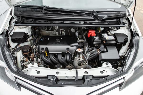 Used 2017 Toyota YARIS L