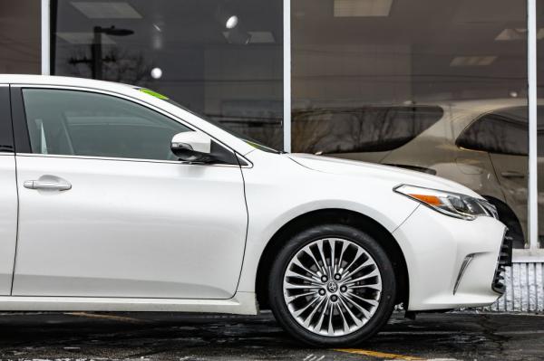 Used 2018 Toyota AVALON XLE
