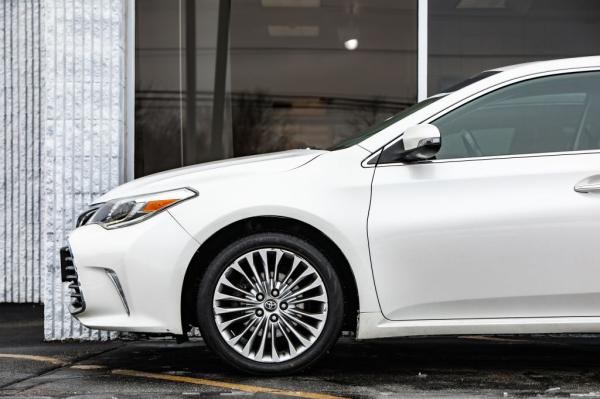 Used 2018 Toyota AVALON XLE