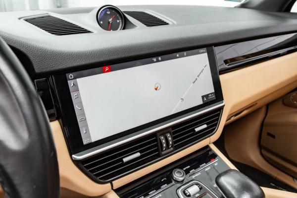 Used 2019 PORSCHE CAYENNE