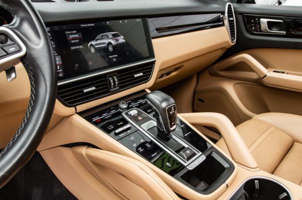 Used 2019 PORSCHE CAYENNE