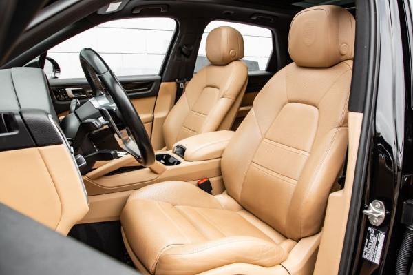 Used 2019 PORSCHE CAYENNE