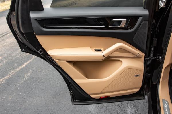 Used 2019 PORSCHE CAYENNE