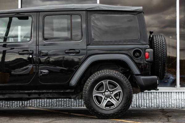 Used 2018 JEEP WRANGLER UNLIMI SPORT S