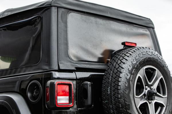 Used 2018 JEEP WRANGLER UNLIMI SPORT S