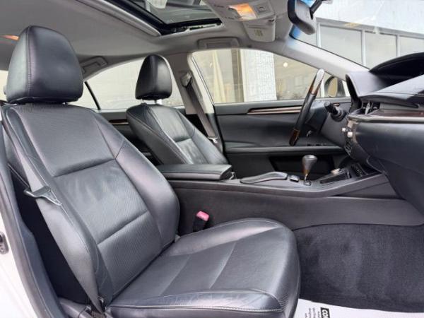 Used 2013 LEXUS ES 350