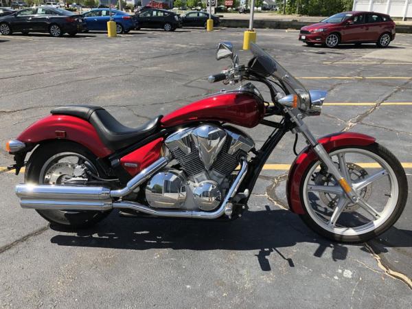 Used 2010 HONDA VT13CSA SABRE Motorcycle