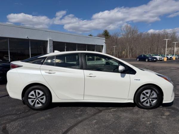 Used 2017 Toyota PRIUS III