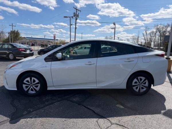 Used 2017 Toyota PRIUS III