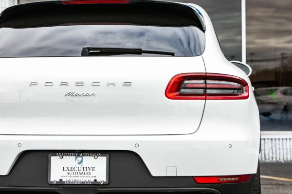 Used 2018 PORSCHE MACAN SPORT ED Sport Ed
