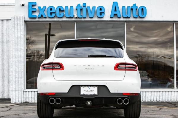 Used 2018 PORSCHE MACAN SPORT ED Sport Ed