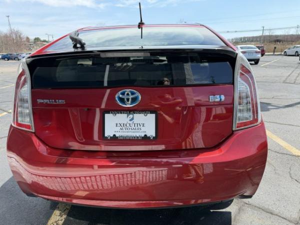 Used 2015 Toyota PRIUS III III