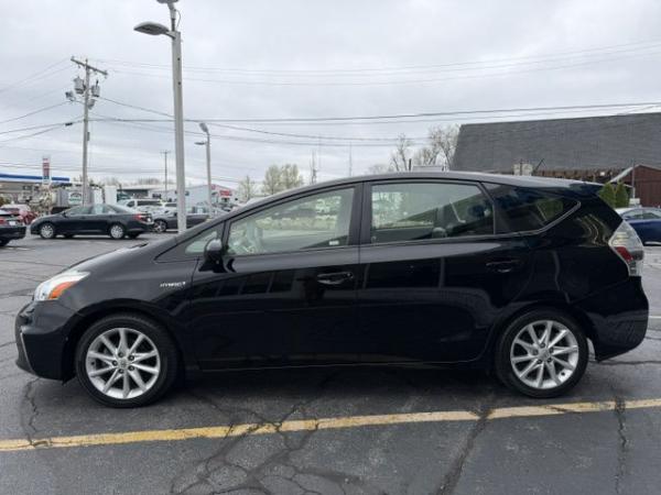 Used 2012 Toyota PRIUS V v