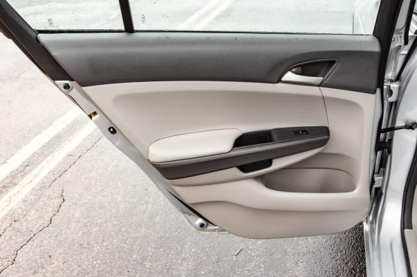 Used 2010 HONDA ACCORD LX P