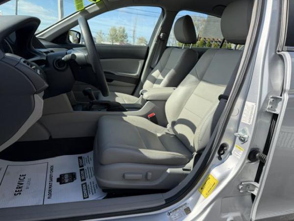 Used 2010 HONDA ACCORD LX P
