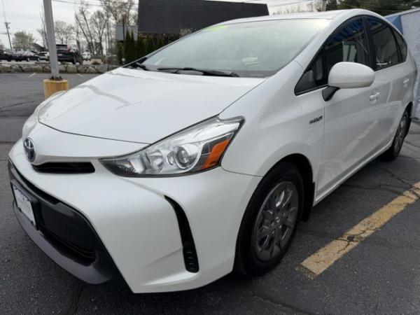 Used 2017 Toyota PRIUS V V Series II
