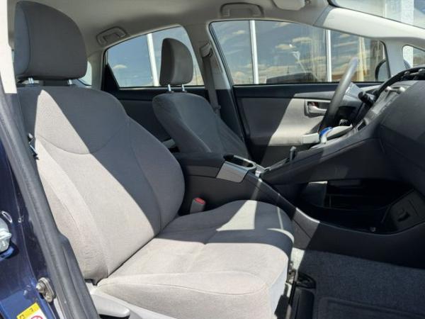 Used 2015 Toyota PRIUS II II