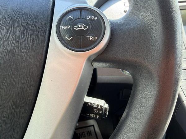 Used 2015 Toyota PRIUS II II
