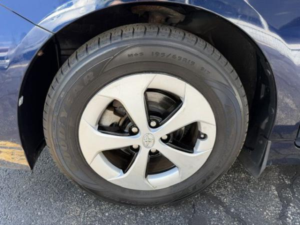 Used 2015 Toyota PRIUS II II