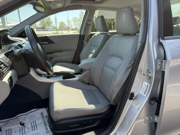 Used 2015 HONDA ACCORD EXL