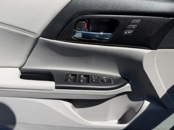 Used 2015 HONDA ACCORD EXL