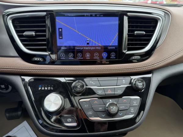 Used 2017 CHRYSLER PACIFICA LIMITED
