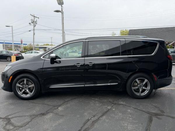 Used 2017 CHRYSLER PACIFICA LIMITED
