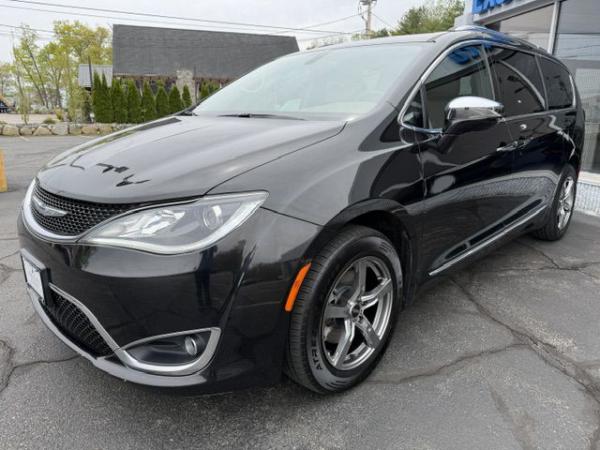 Used 2017 CHRYSLER PACIFICA LIMITED