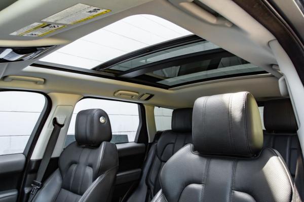 Used 2015 LAND ROVER RANGE ROVER SPO HSE
