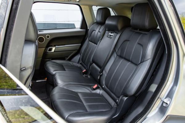Used 2015 LAND ROVER RANGE ROVER SPO HSE