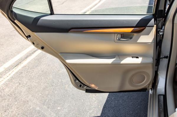 Used 2015 LEXUS ES 300H