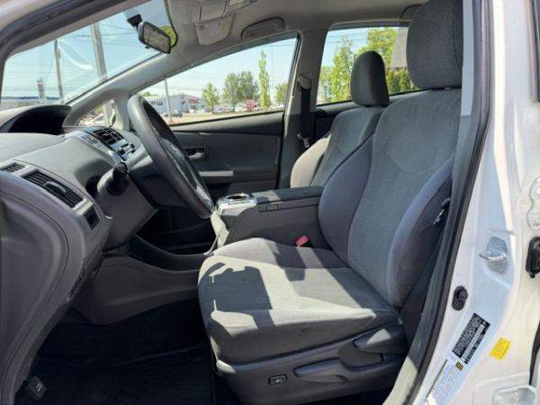Used 2014 Toyota PRIUS V V Trim Level II
